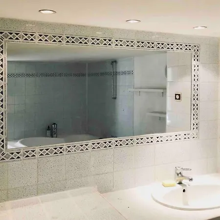 Apartamento De Caractere Au Coeur Du Centre-ville *
